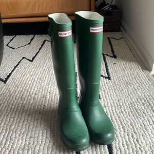 Hunter rain boots